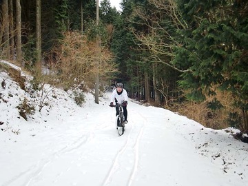 SNOW TRAIL