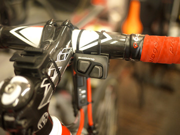 Di2サテライトスイッチ