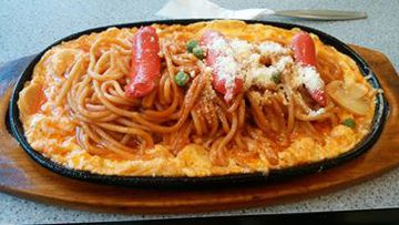 鉄板ナポリタン 鉄板ナポリタン