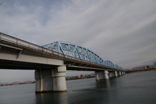 紀の川に架かる橋　　その３