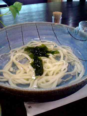 つめたいうどん