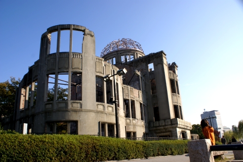 広島