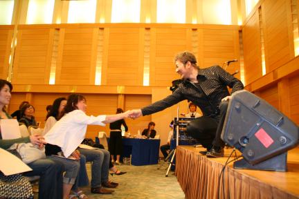 化粧師秀講演会？