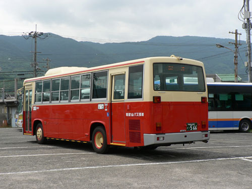 ついに解禁!和歌山バス那賀 復刻塗装車