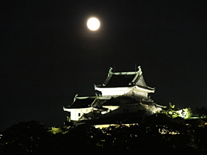 満月