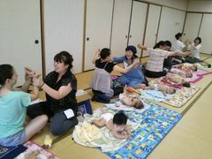 紀の川市ベビーマッサージ教室♪
