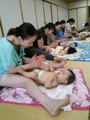 紀の川市ベビーマッサージ教室♪