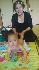 北山産婦人科でご出産されたママのためのベビーマッサージ教室♪
