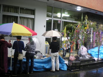 七夕フリマは雨・・・♪