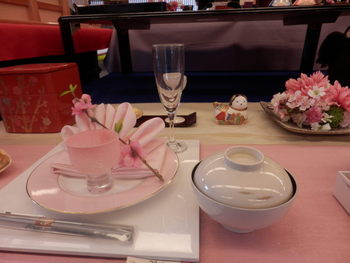 うるわし館のテーブルコーディネート　春♪