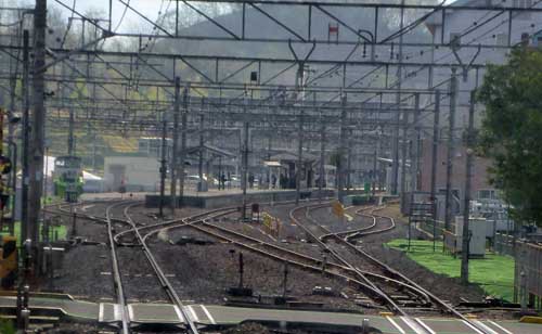 中央線酒折駅