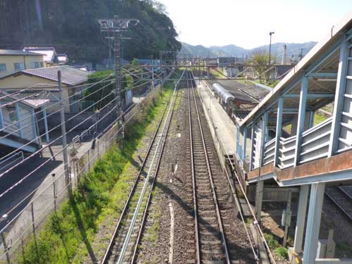 青梅線二俣尾駅
