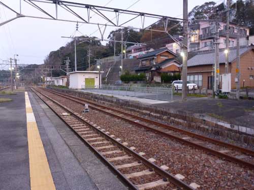 関西線加佐登駅