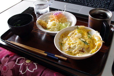 今日のお昼ご飯