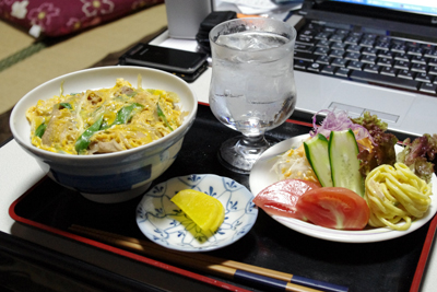 今日のお昼「親子丼」