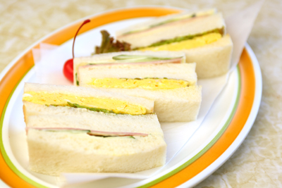 今日のお昼ご飯「サンドイッチ」