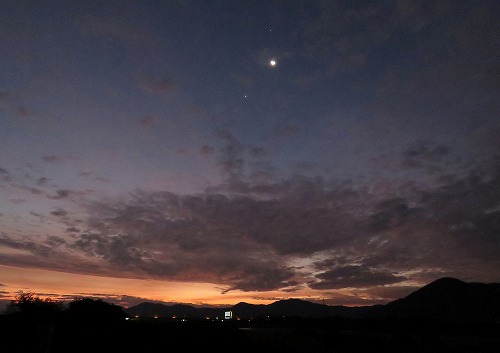紀ノ川の夜明け 紀ノ川の夜明け