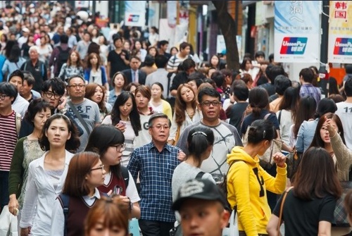 昨年中国人１億２０００万人が海外旅行…韓国には５９８万人