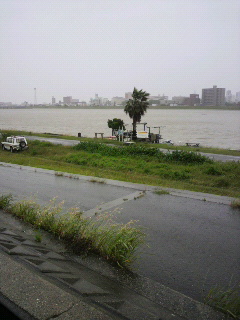 台風2号さん